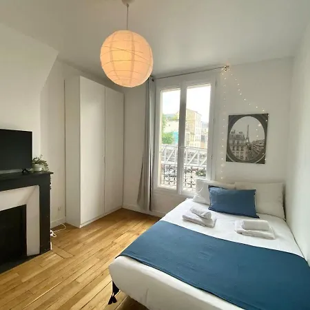 324 Hallyday Cosy Center דירה