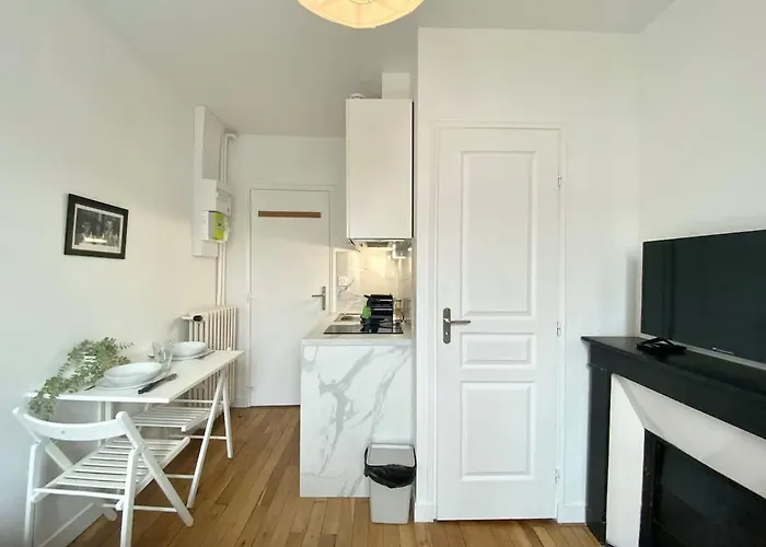 324 Hallyday Cosy Center דירה פריז